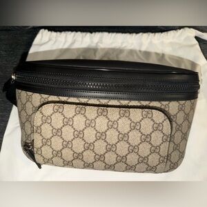 Gucci Beige and Black Belt Bag New
